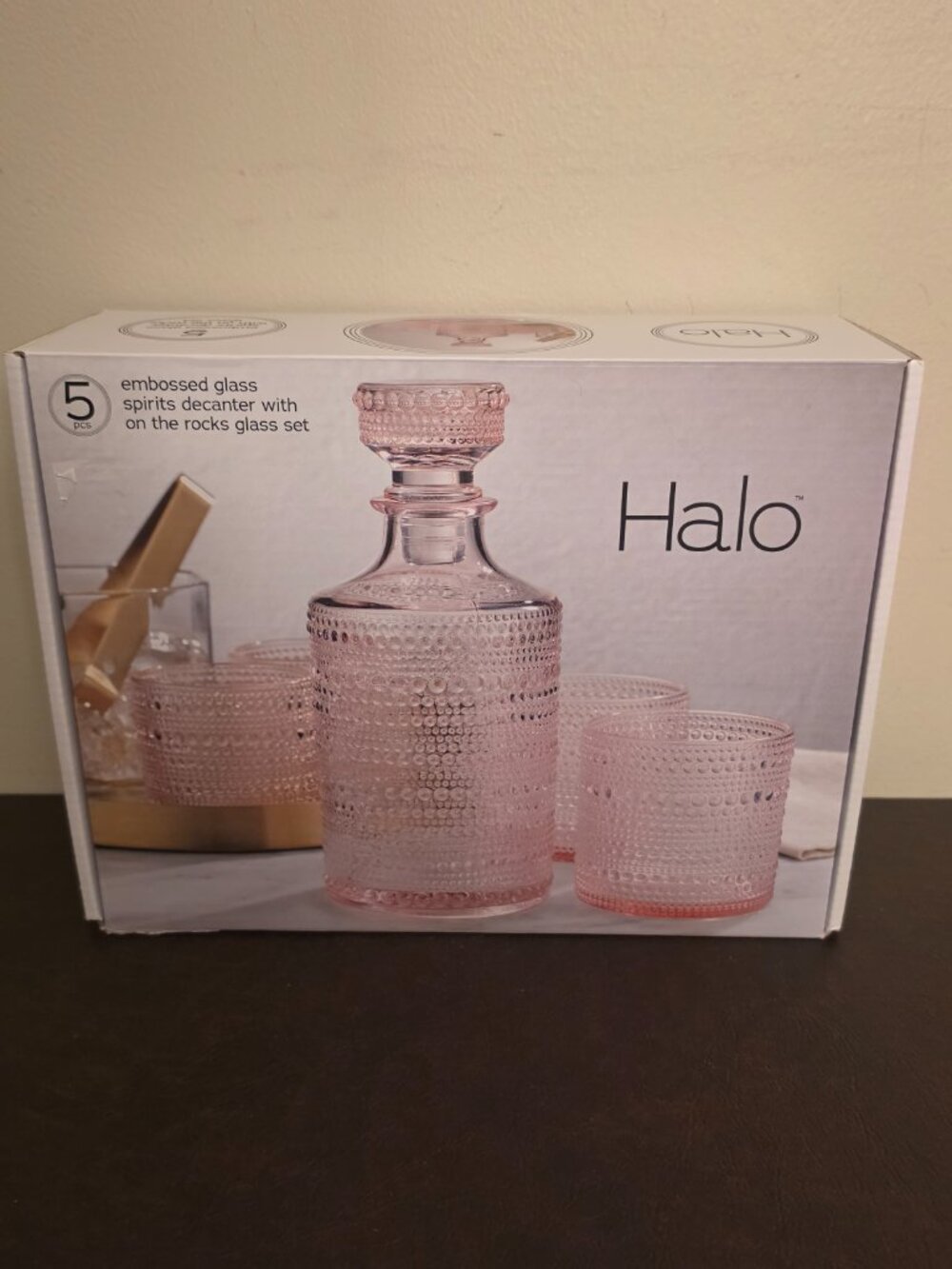 Halo Embossed Glasses Spirits Decanter On the Rocks Glass Set is a 5-piece set